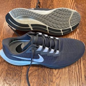 Nike Zoom Pegasus 37 running shoes